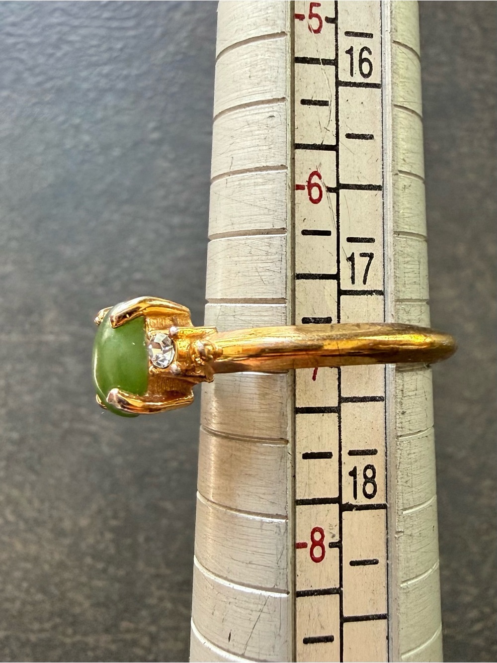 Vintage Avon Ring with Green Jade Center and Clear Accent Stones size 7 - Picture 7 of 7